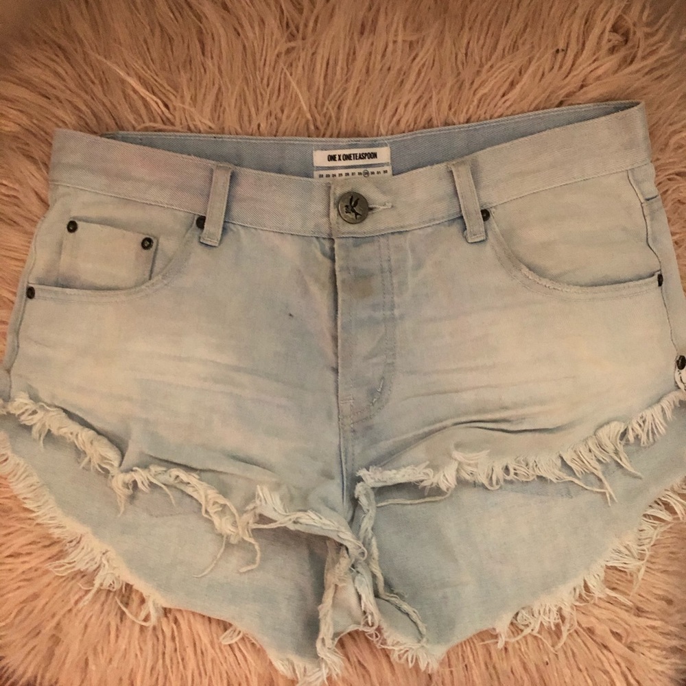 Light denim wash ONETEASPOON shorts